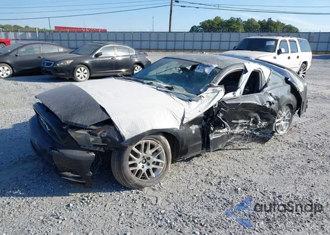 2014 Ford Mustang V6 Premium from USA, damaged, VIN 1ZVBP8AM7E5253330
